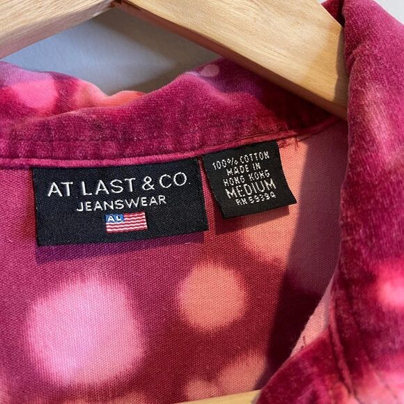 AT LAST & CO JEANSWEAR Y2K PINK TIE DYE BUTTON DOWN VELVET TOP SZ Med - Picture 4 of 6